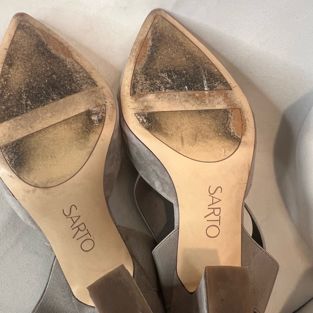 Franco Sarto Gray Suede Block Heel Pumps - Picture 9 of 9